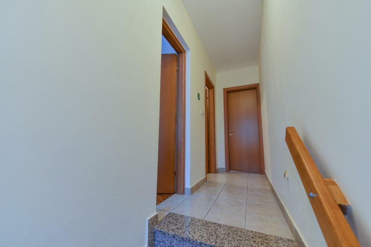Lumbre Apartment Tar-Vabriga Exterior photo